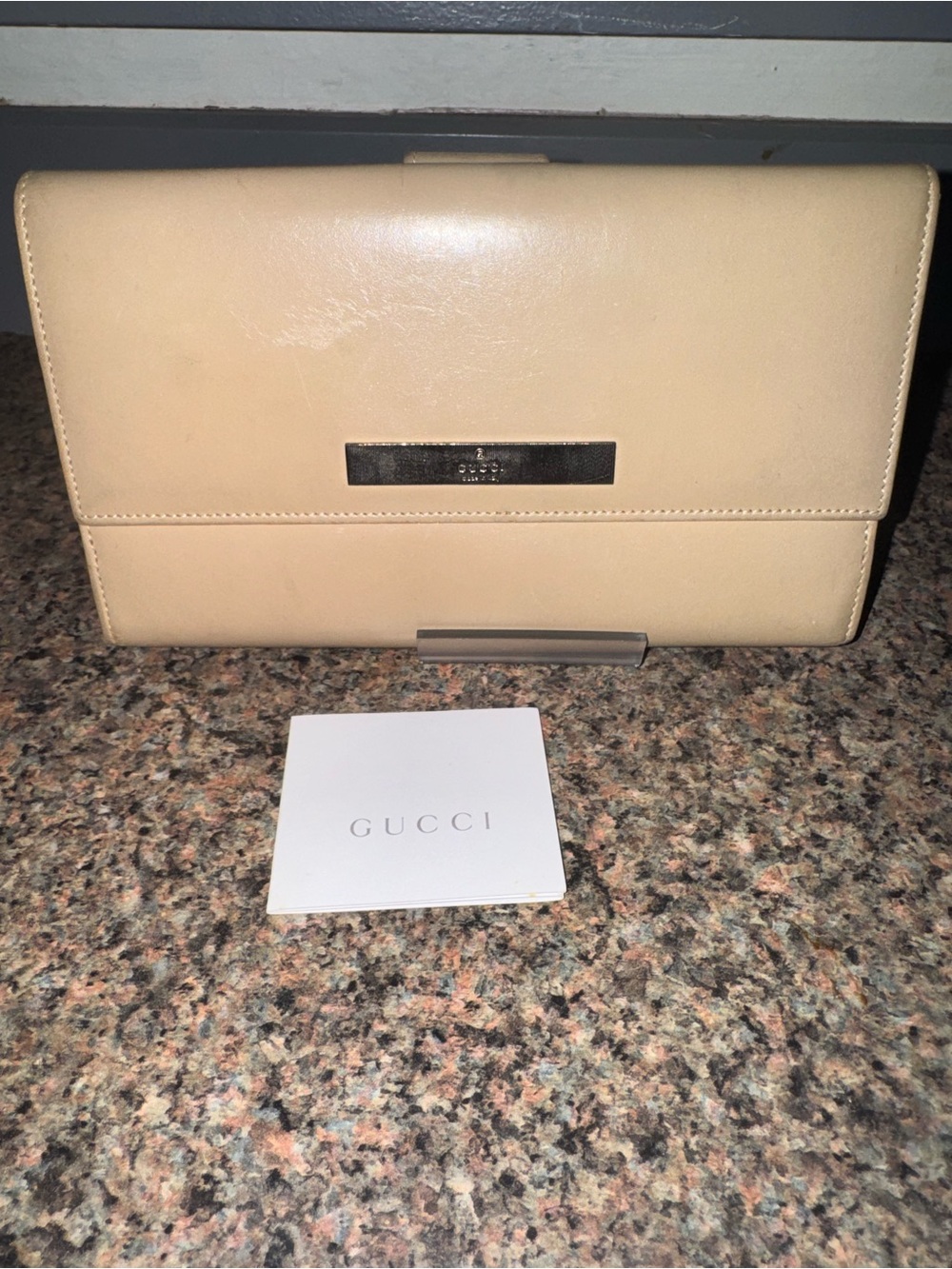 Gucci Beige Leather Wallet with box and care card. - Picture 2 of 7